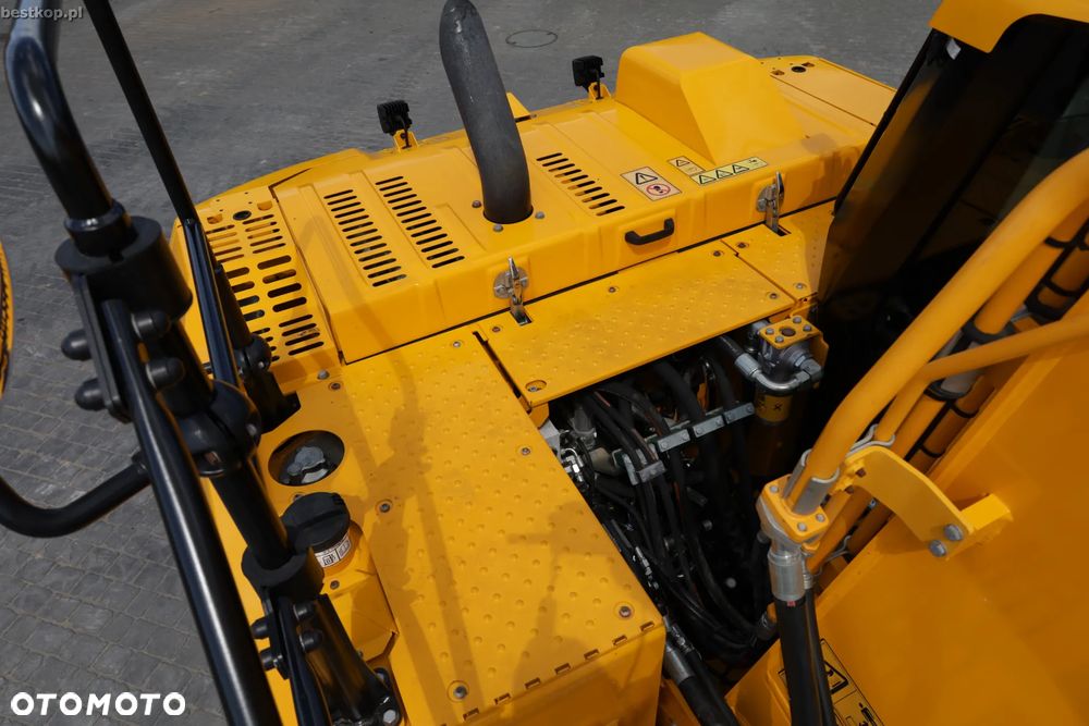 JCB 131X LC - 27