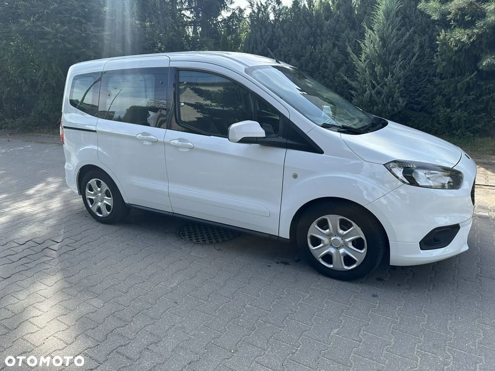 Ford Transit Courier