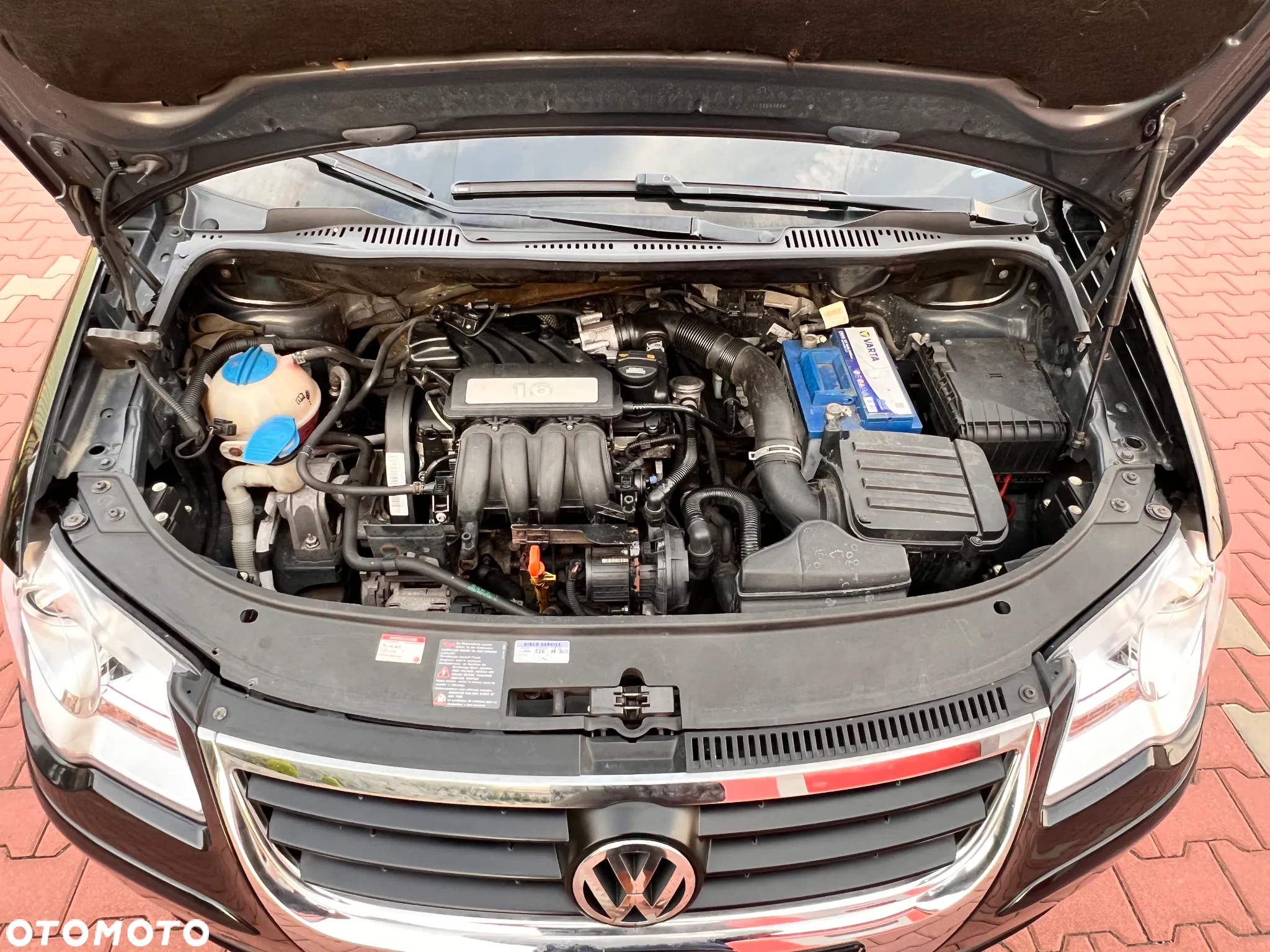 Volkswagen Touran 1.6 Trendline - 32