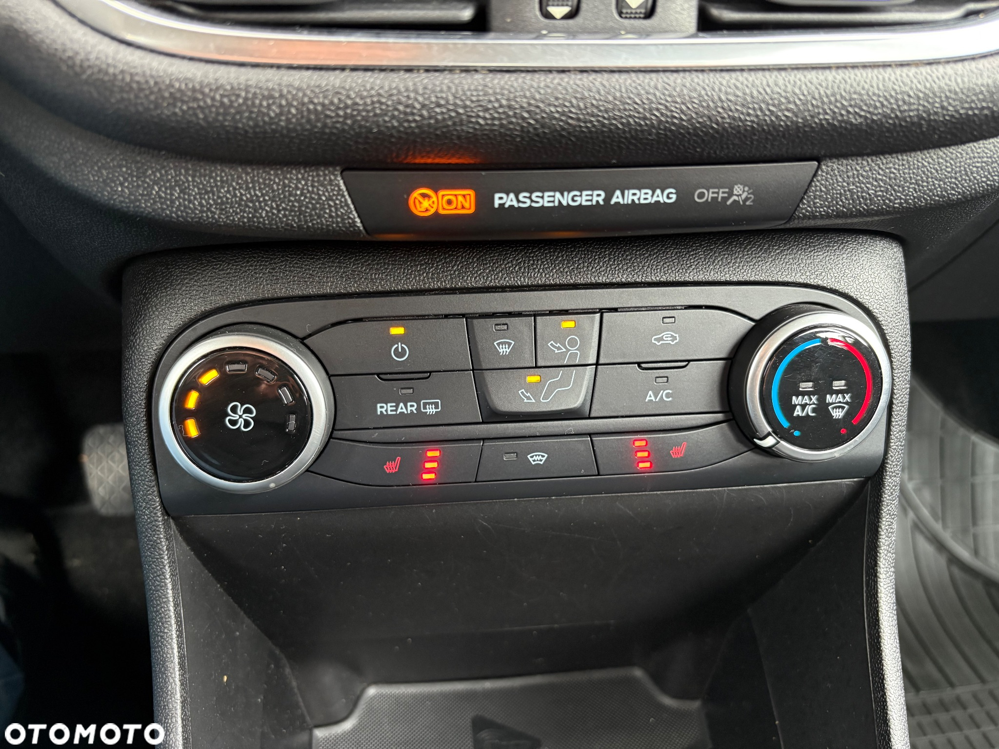Ford Fiesta 1.1 S&S TREND - 13