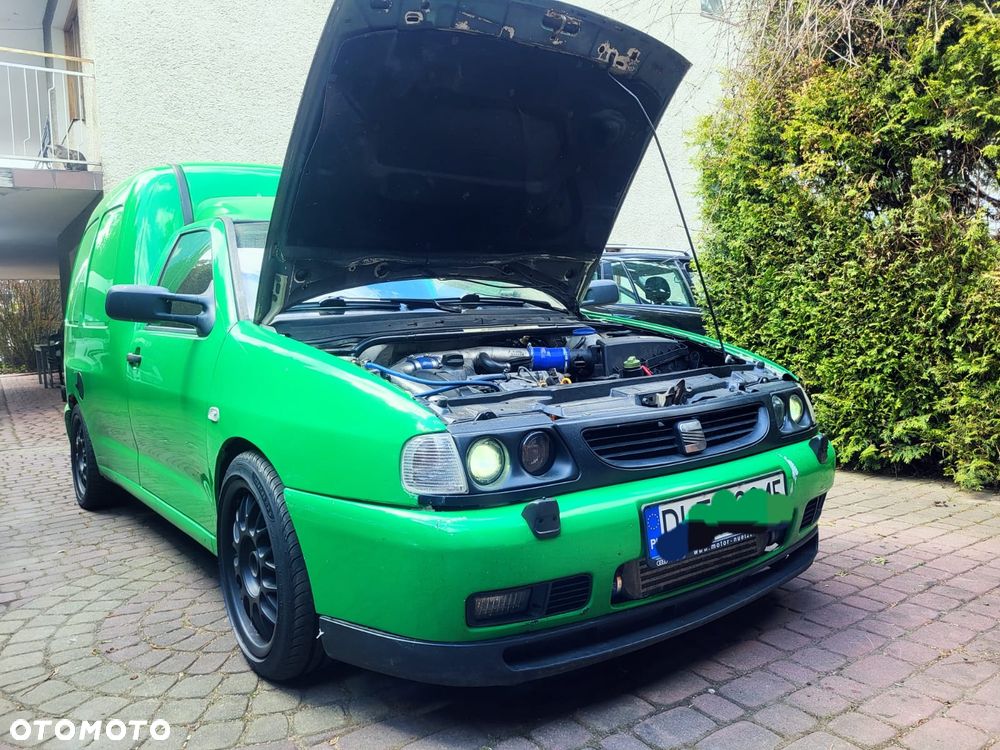 Volkswagen Caddy - 1