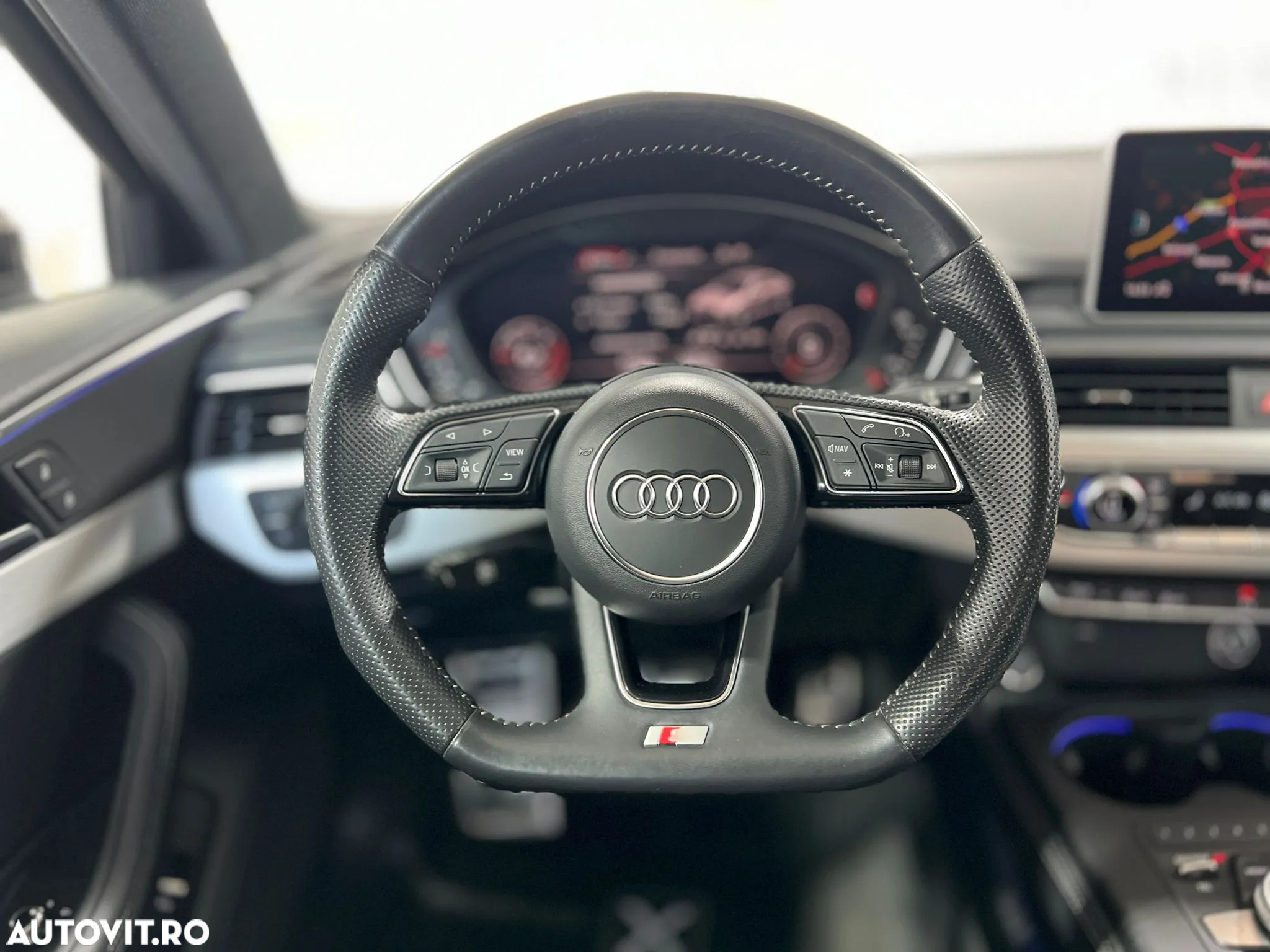 Audi A4 2.0 TDI quattro S tronic Sport - 14
