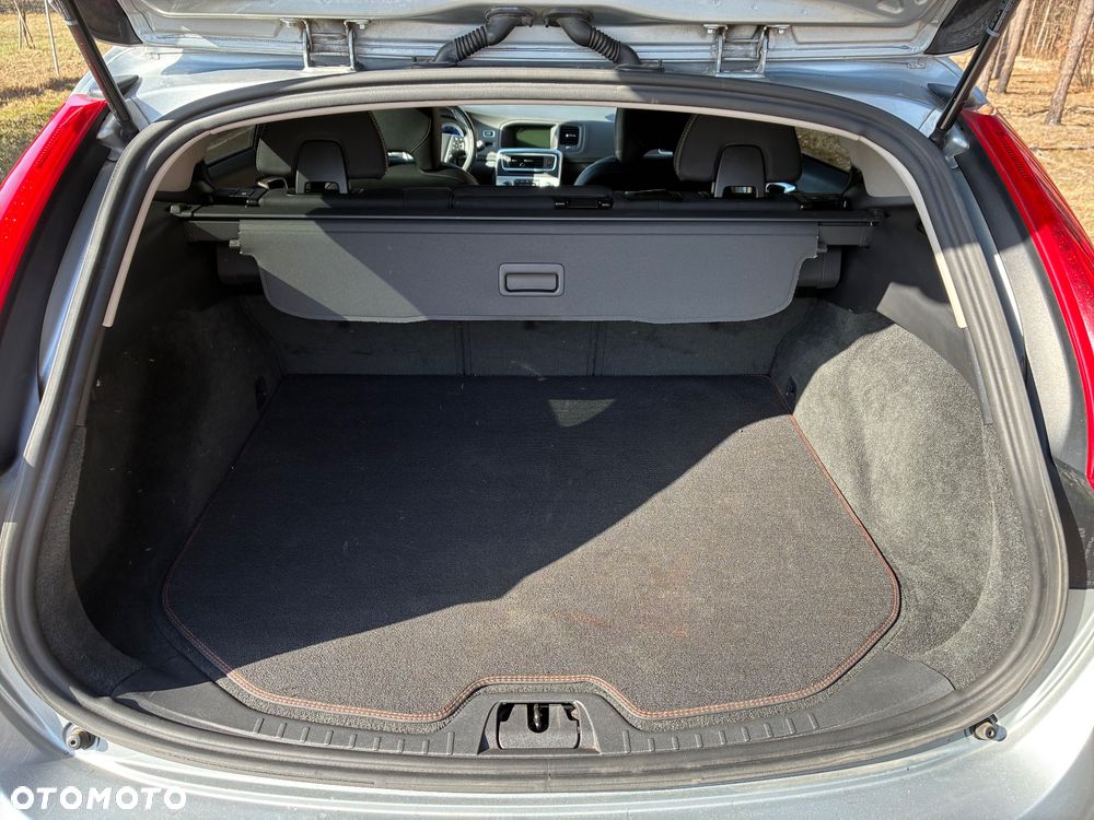 Volvo V60 T4 Geartronic Powershift RDesign - 20