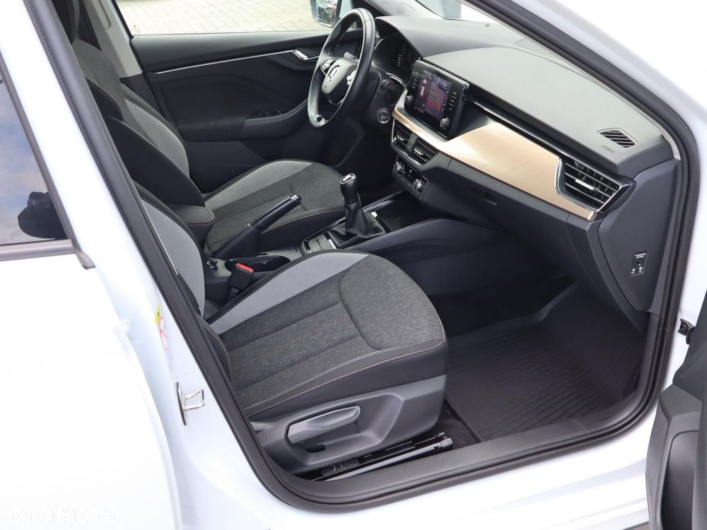 Skoda Kamiq 1.5 TSI Style - 6