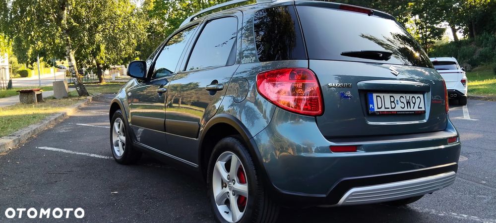 Suzuki SX4 1.6 VVT 4x2 Comfort Dance - 5