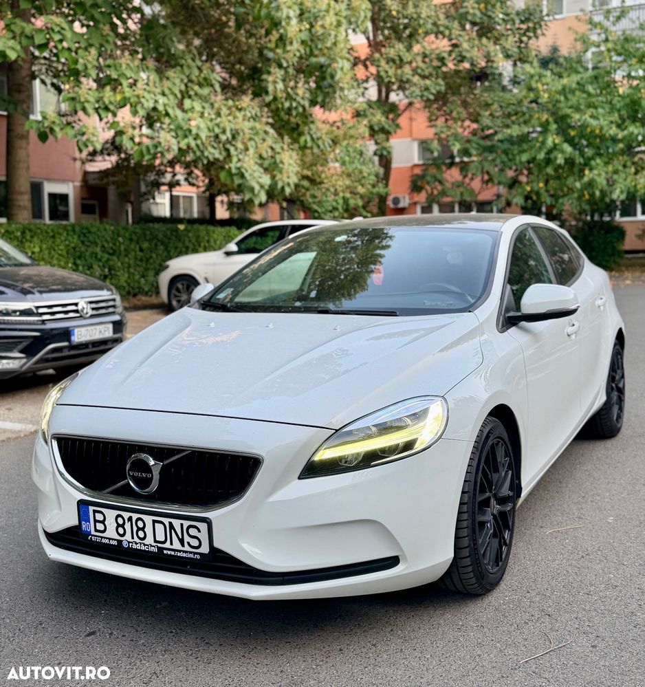 Volvo V40 D3 DRIVe Aut. Momentum - 3