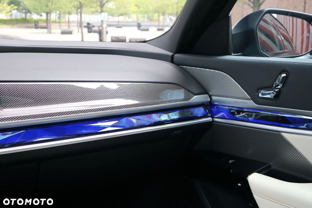 BMW Seria 7 740d xDrive mHEV M Sport sport - 17