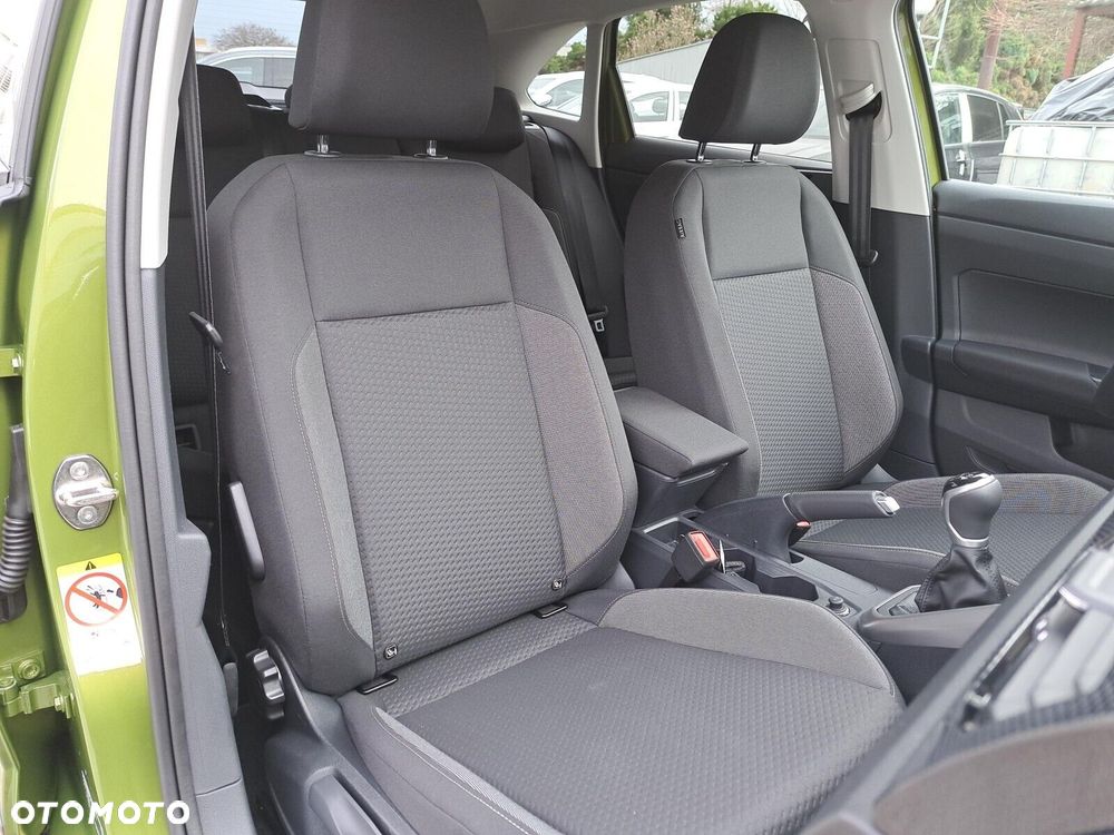 Volkswagen Taigo - 25