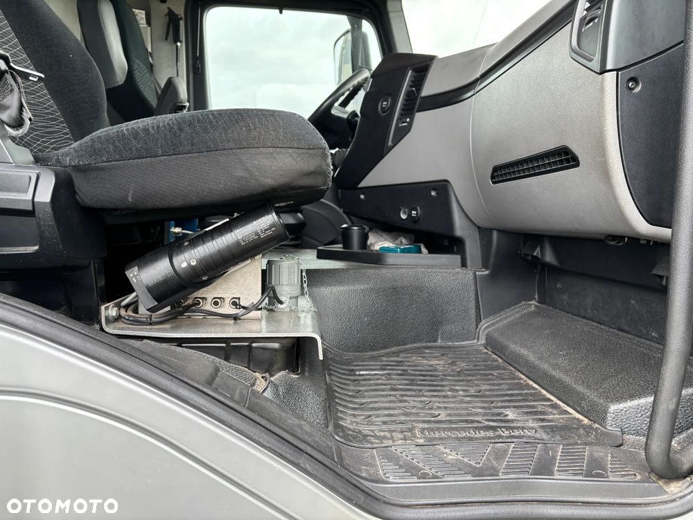 Mercedes-Benz ANTOS 2543 cysterna do dystrybucji paliwa, zabudowa ESTERER , z Niemiec - 22