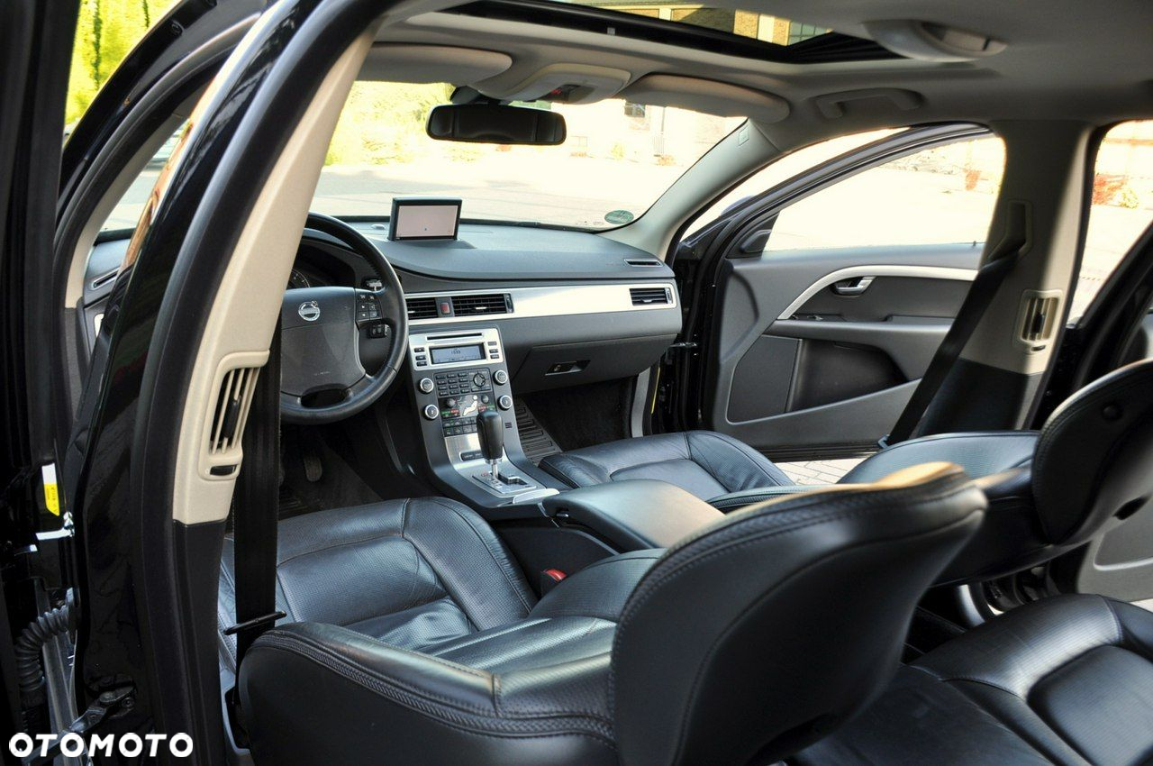 Volvo XC 70 - 29
