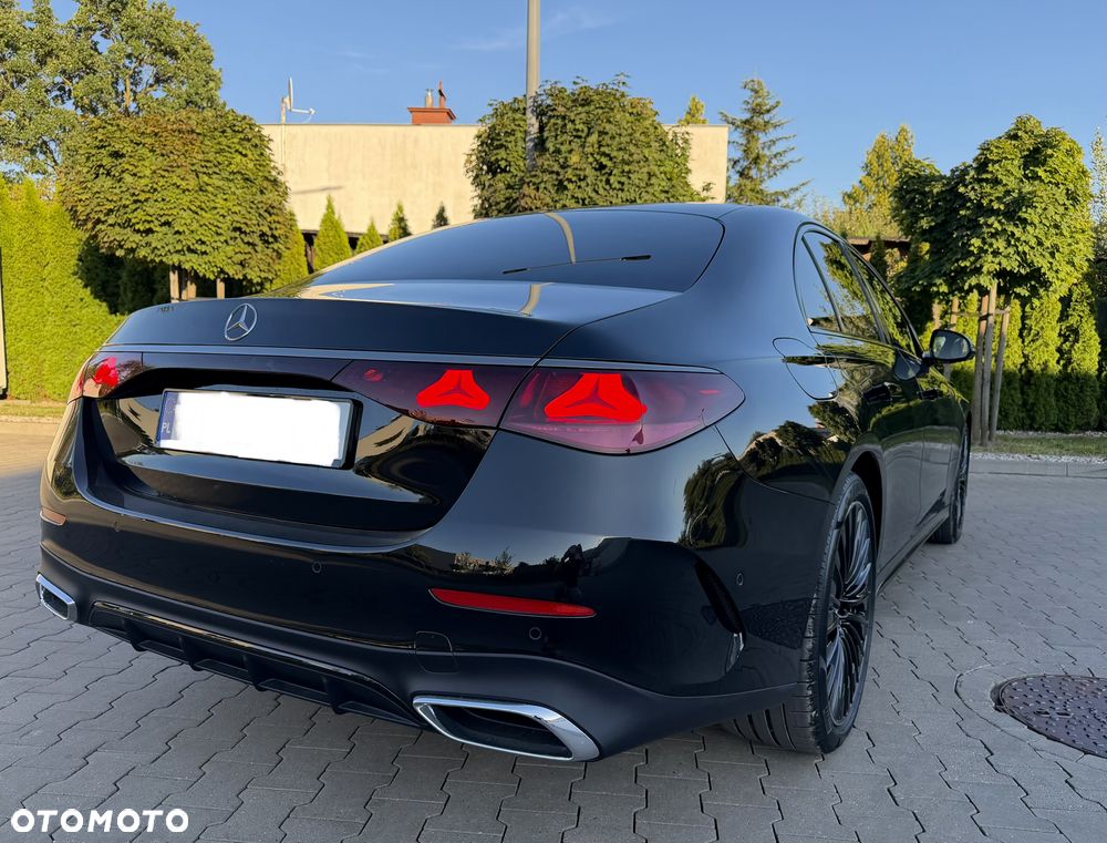 Mercedes-Benz Klasa E 220 d 4-Matic AMG - 13
