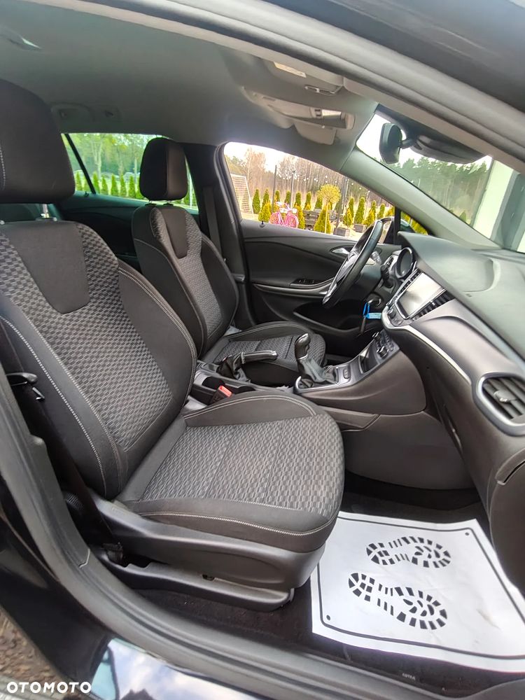 Opel Astra - 10