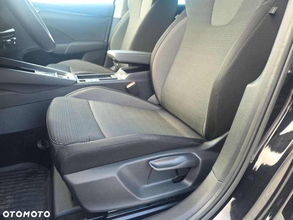 Skoda Octavia 1.5 TSI mHEV Drive Selection DSG - 11