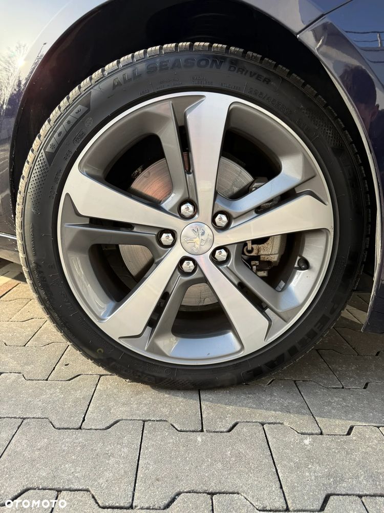 Peugeot 308 BlueHDi FAP 150 EAT6 Stop & Start Allure - 13