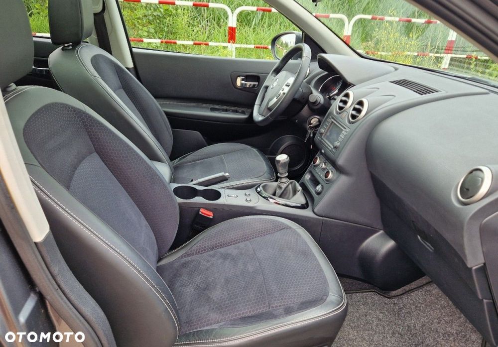 Nissan Qashqai 2.0 360 - 30