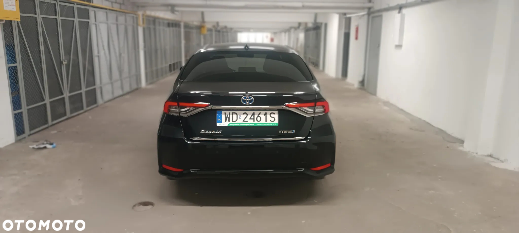 Toyota Corolla 1.8 Hybrid Executive - 9