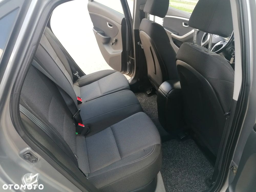 Hyundai i30 1.4 Comfort - 23