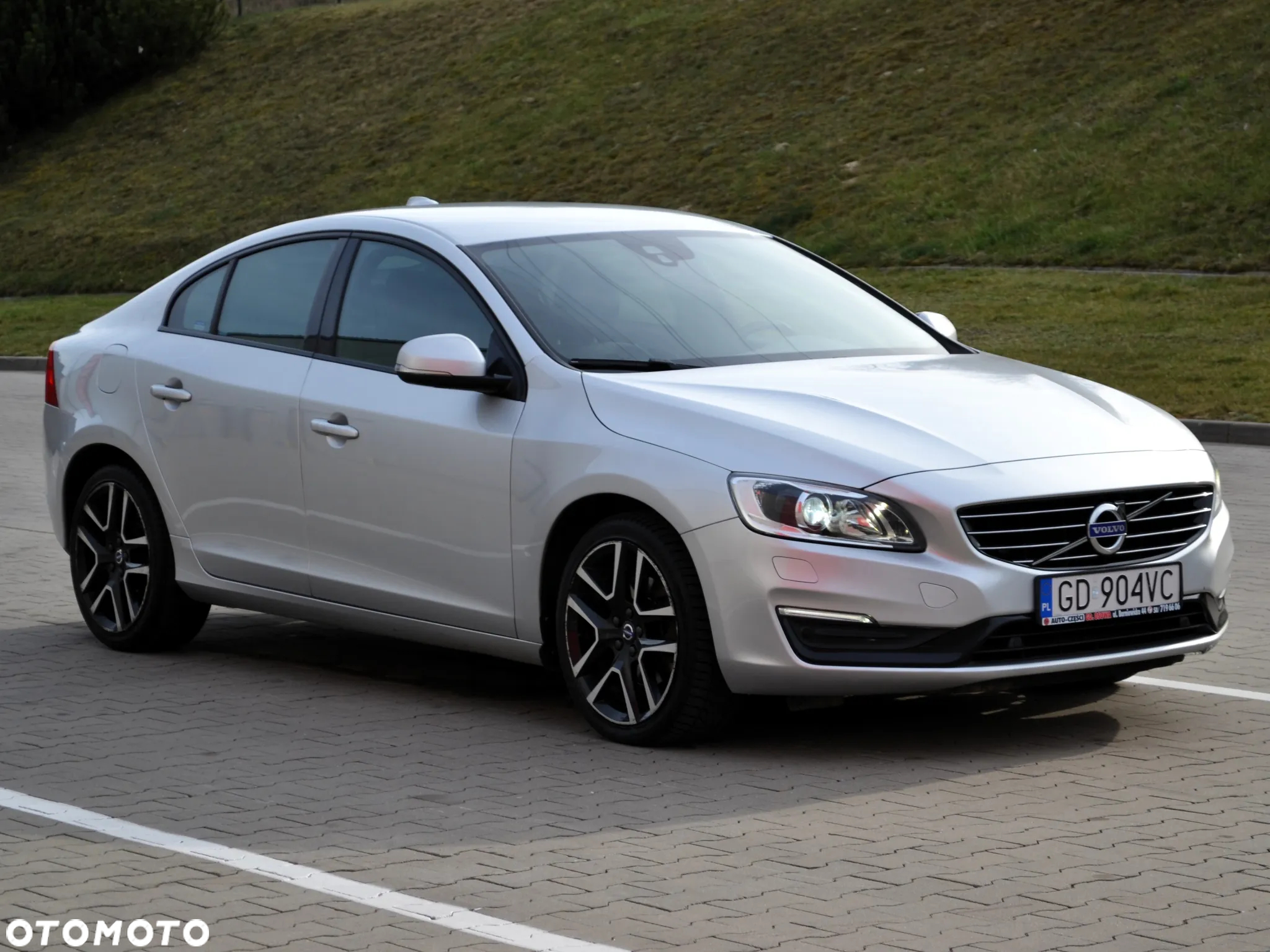 Volvo S60 D3 Drive-E Summum - 3