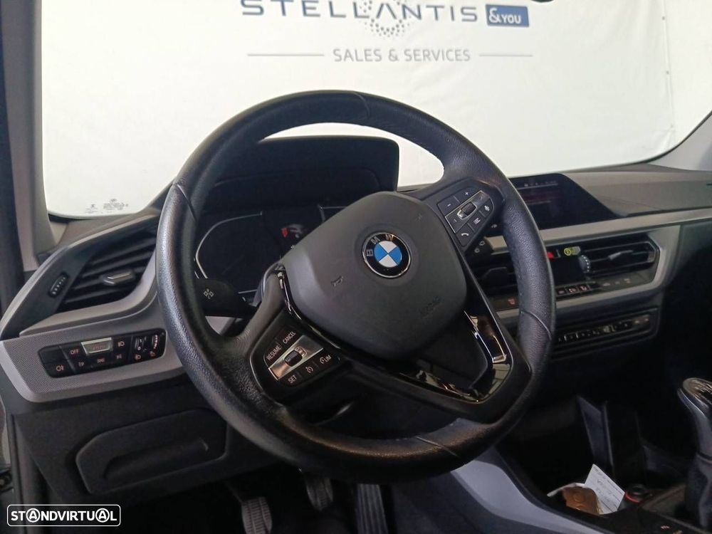 BMW 116 d - 12