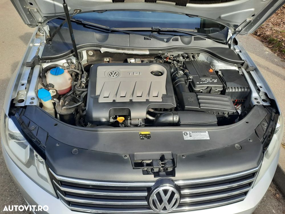 Volkswagen Passat - 6