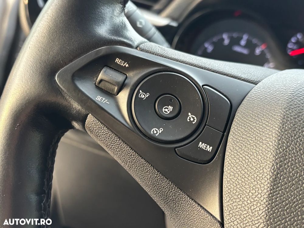 Opel Corsa 1.2 Start/Stop Elegance - 23