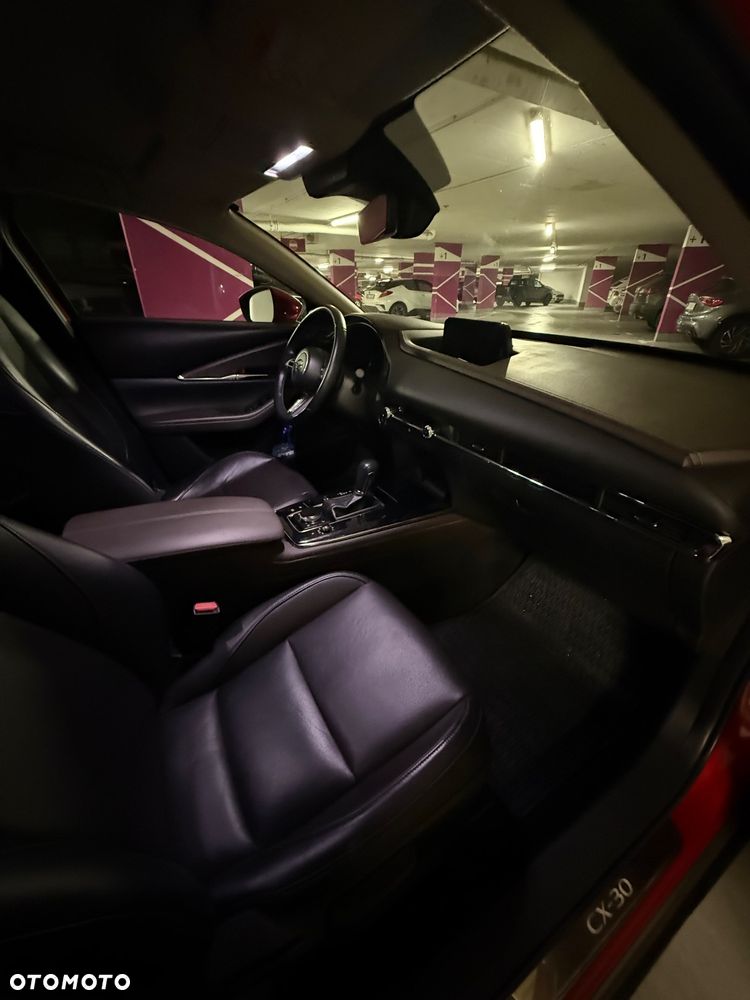 Mazda CX-30 2.0 mHEV Hikari 2WD - 10