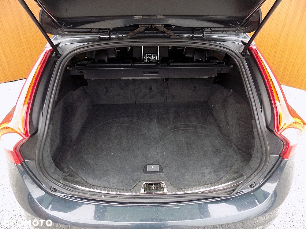 Volvo V60 Cross Country D3 Kinetic - 20