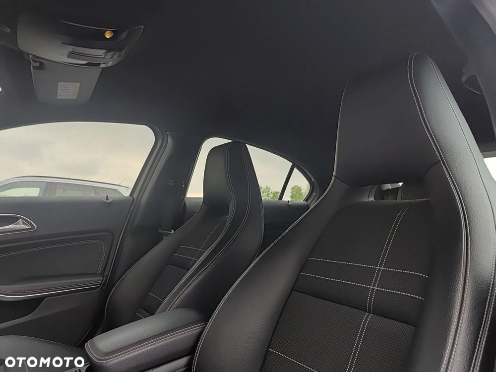 Mercedes-Benz Klasa A 180 BlueEfficiency Edition - 7