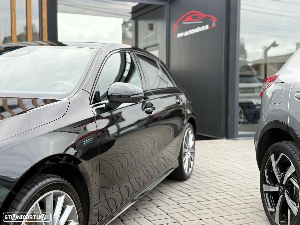 Mercedes-Benz A 250 e 8G-DCT AMG Line - 5