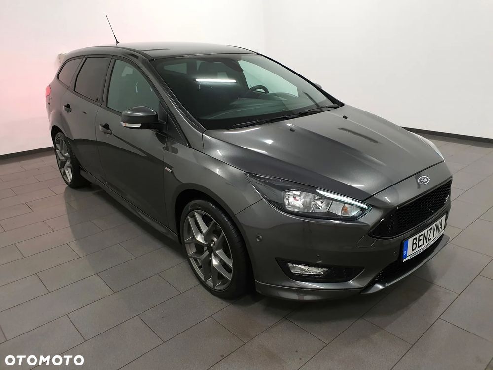 Ford Focus 1.5 EcoBoost STart-Stopp-System ST-LINE - 3