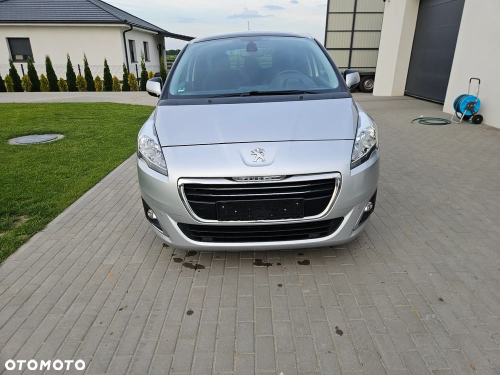 Peugeot 5008 e-HDI FAP 115 EGS6 Stop&Start Allure - 2