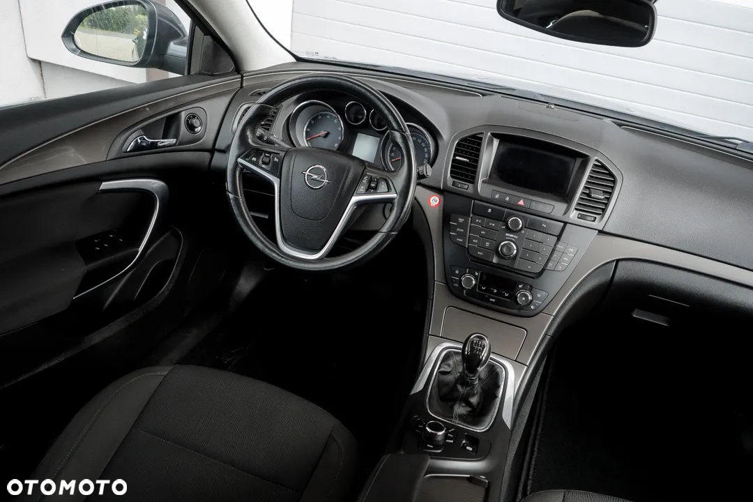 Opel Insignia 1.8 Cosmo - 39
