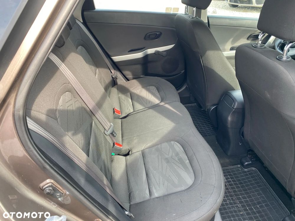 Kia Ceed Cee'd 1.6 CRDi L - 24