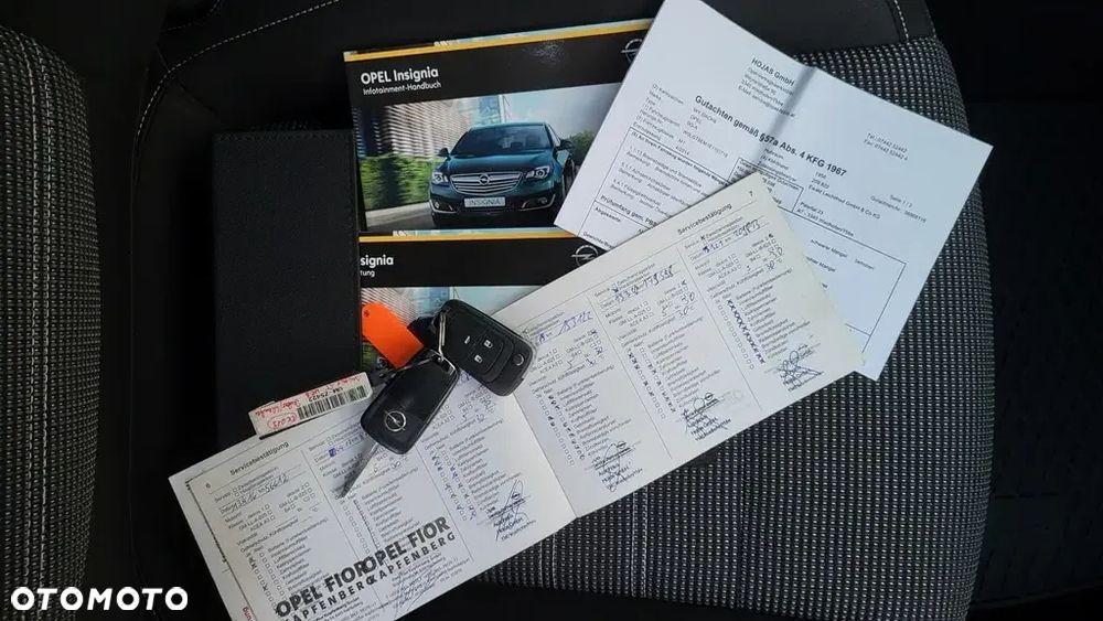 Opel Insignia 2.0 CDTI Cosmo 4x4 S&S - 11