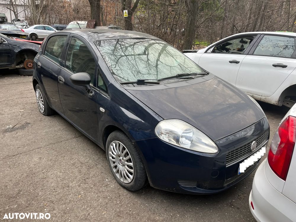 Dezmembrez Fiat Punto 2007 benzina albastru 4 usi - 2