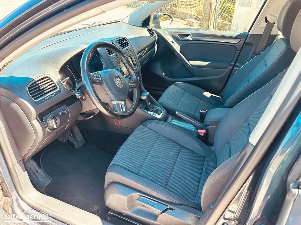 VW Golf 1.6 TDi Confortline DSG - 7