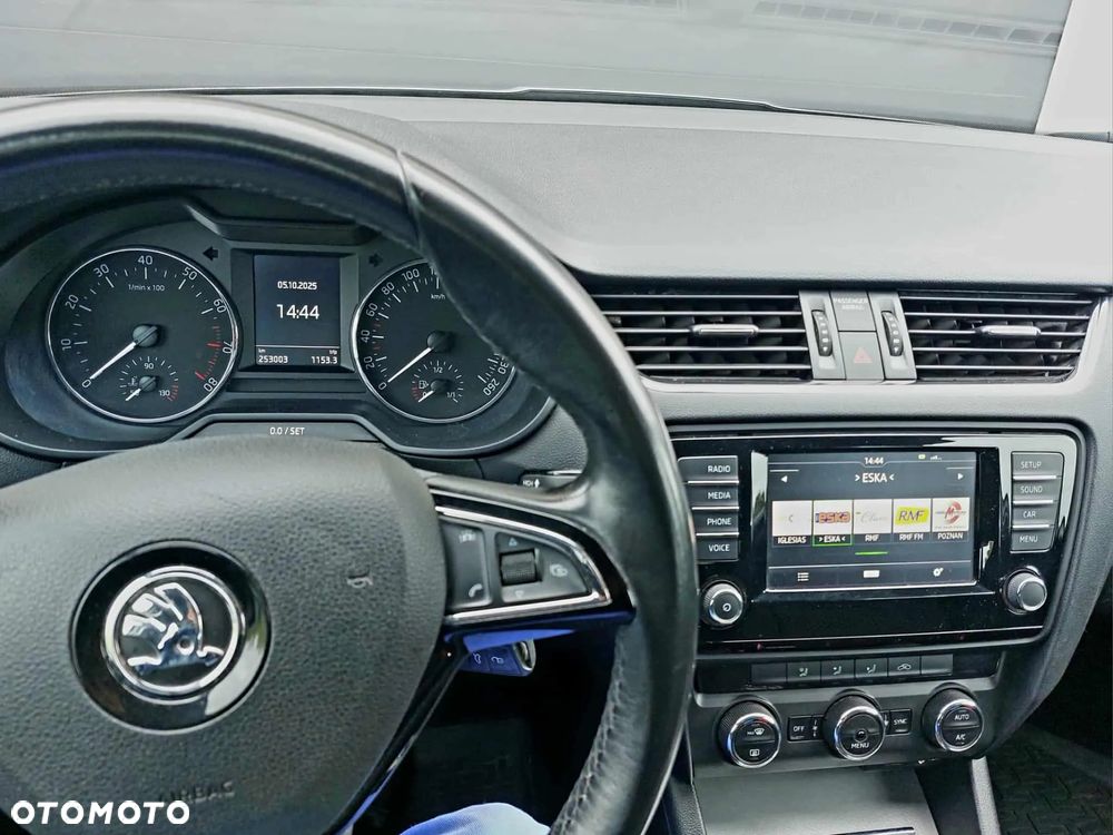 Skoda Octavia 1.4 TSI Ambition - 9