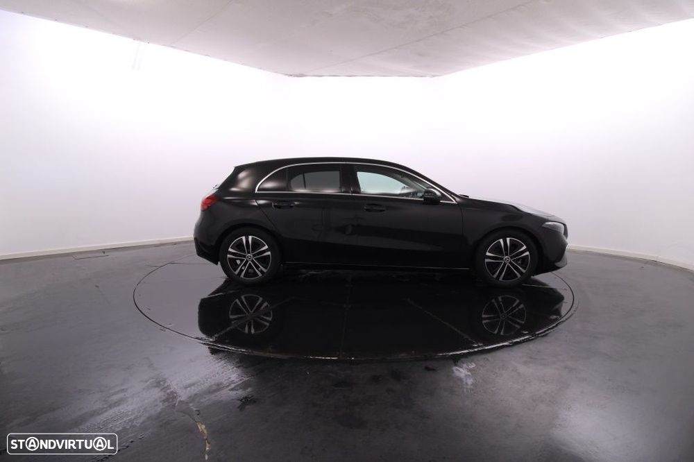 Mercedes-Benz A 200 d - 10