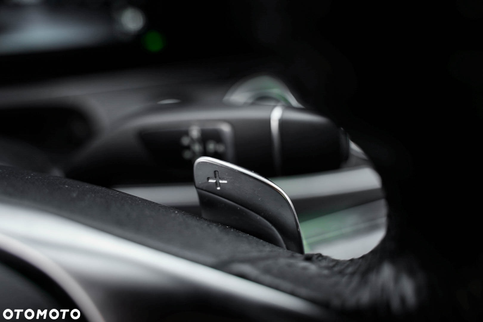 Mercedes-Benz Klasa E 220 d 9G-TRONIC - 23