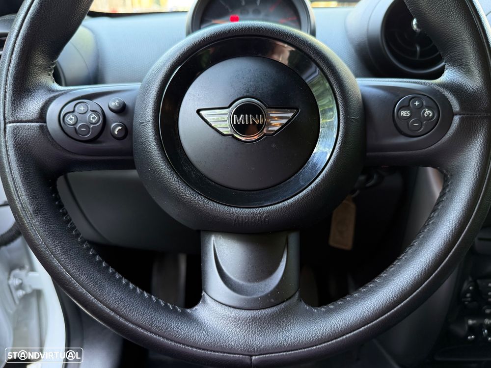 MINI Countryman Cooper D - 21