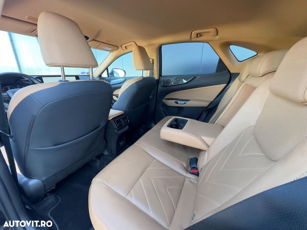 Lexus Seria NX 450h+ E-FOUR Luxury Line - 17
