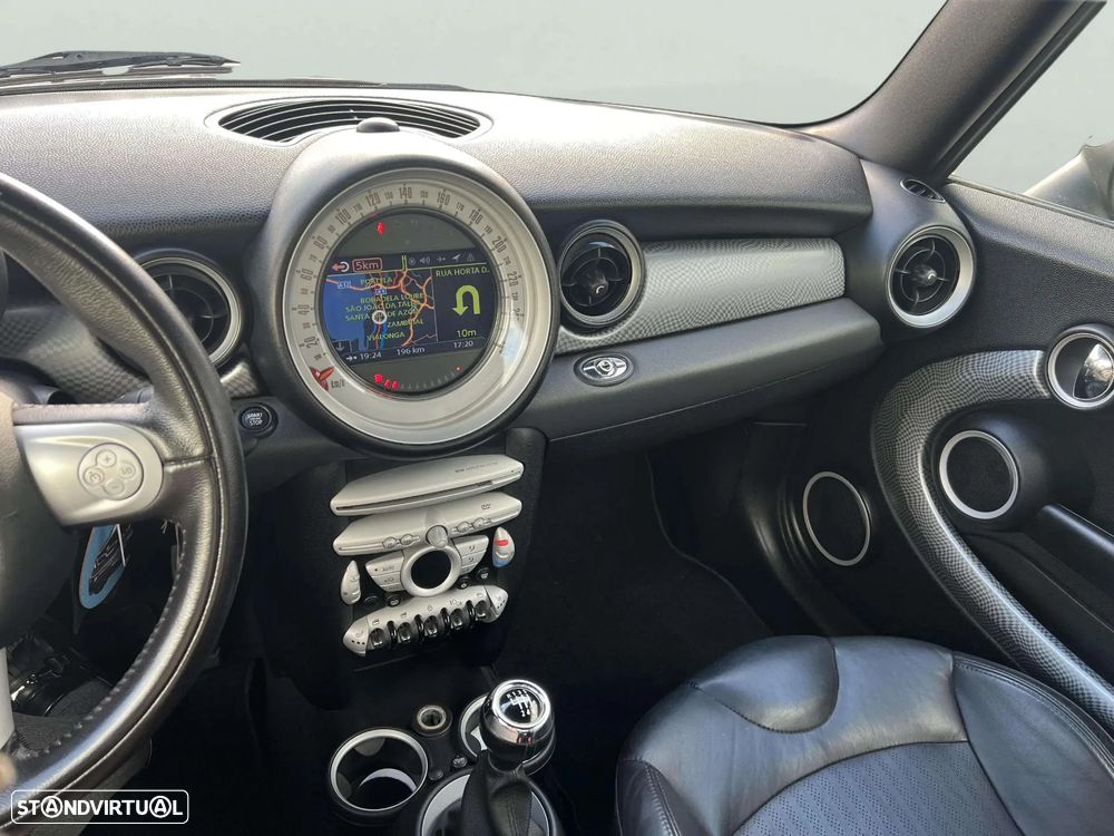 MINI Cabrio Cooper S - 23