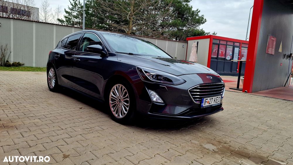 Ford Focus - 1
