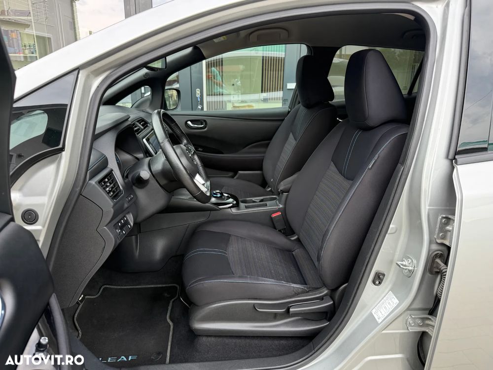 Nissan LEAF 62 kWh e+ N-Connecta - 13