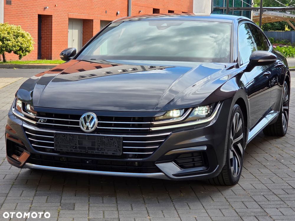 Volkswagen Arteon 2.0 TDI SCR 4Motion DSG R-Line Edition - 18