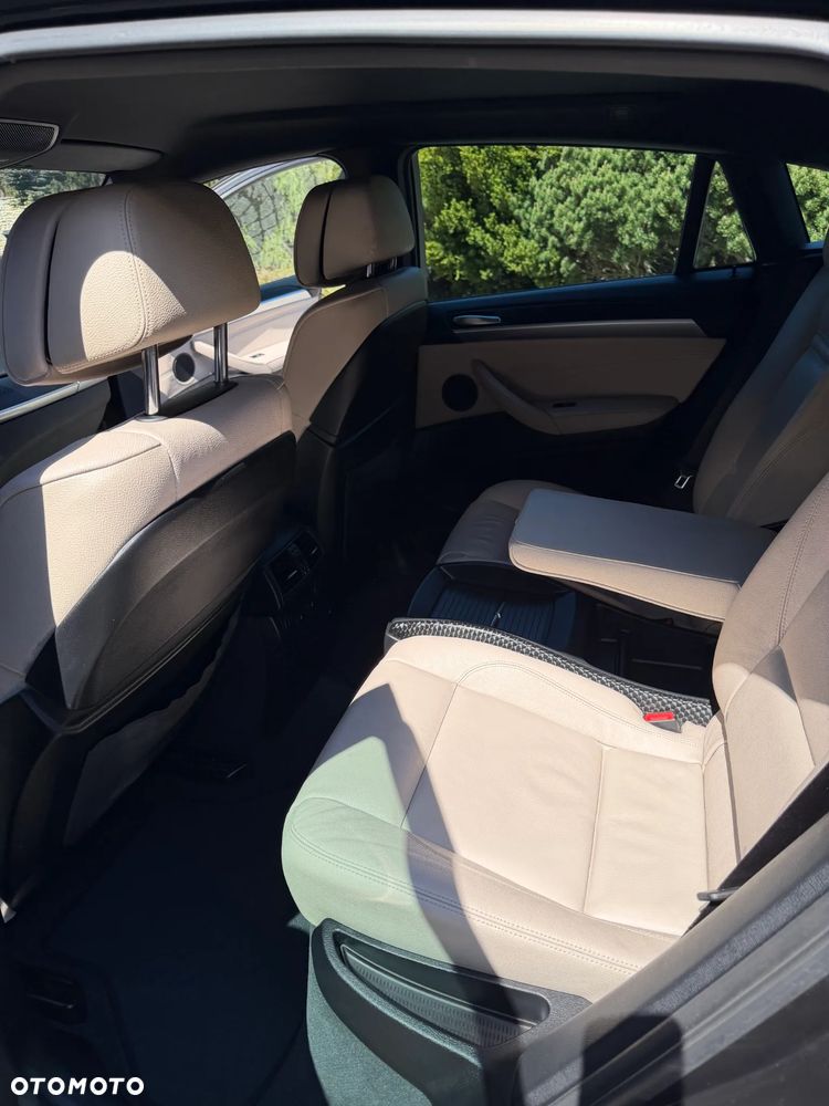 BMW X6 - 16
