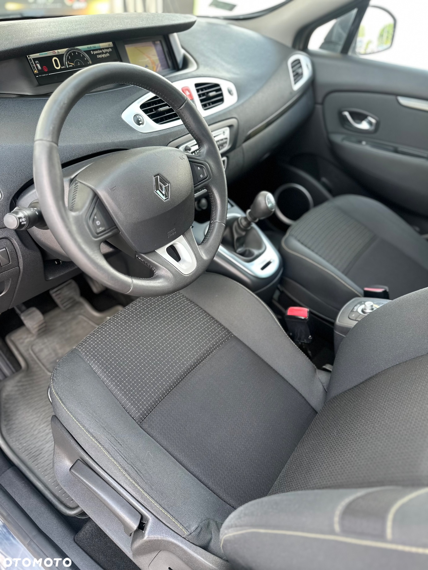 Renault Scenic 1.4 16V TCE Expression - 6