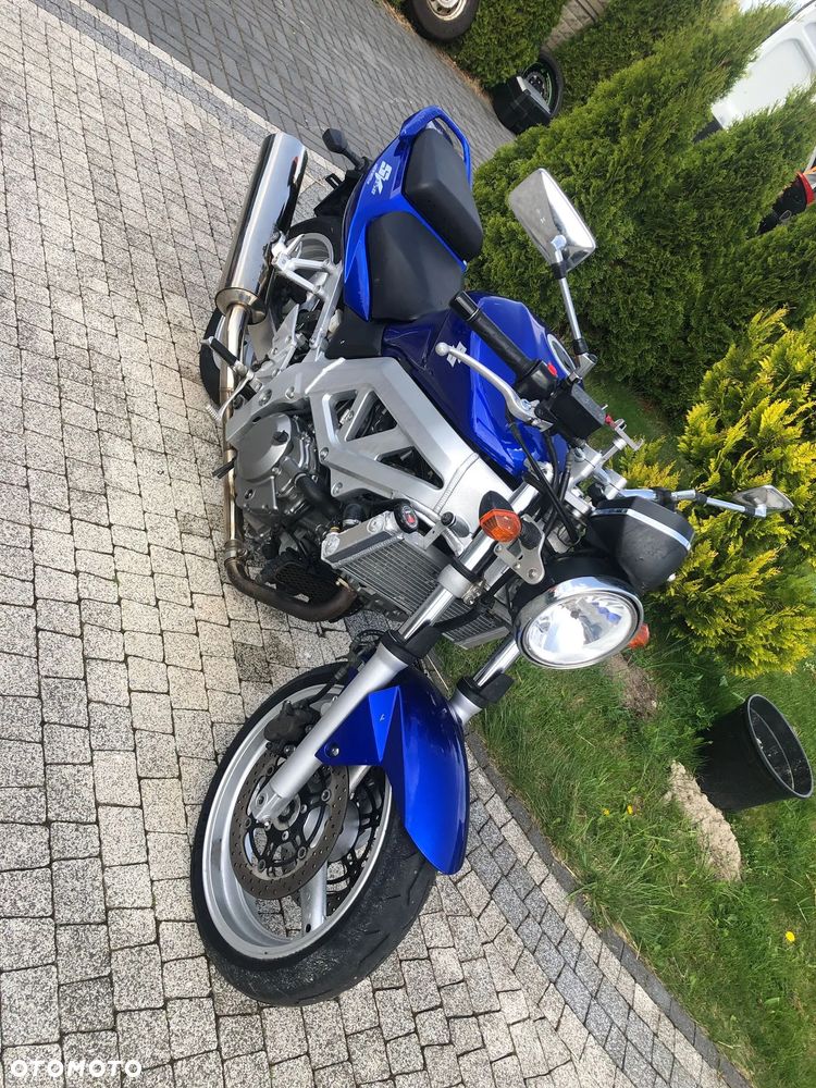 Suzuki SV - 9