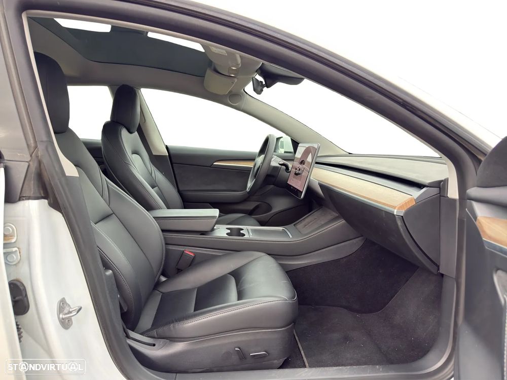 Tesla Model 3 Standard RWD Plus - 14