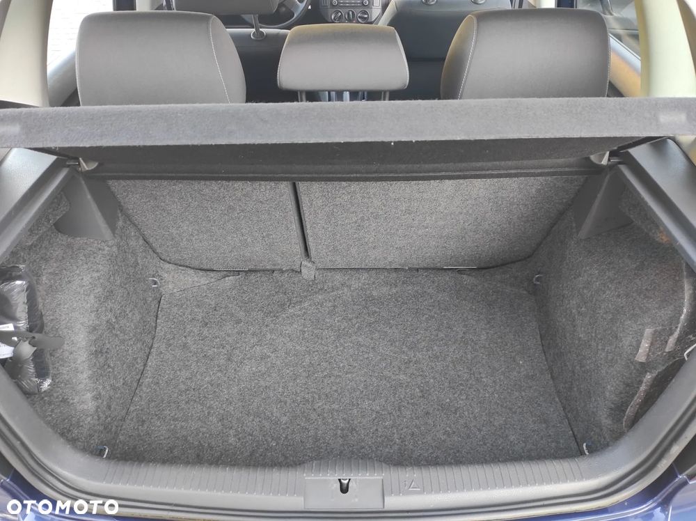Volkswagen Polo - 14